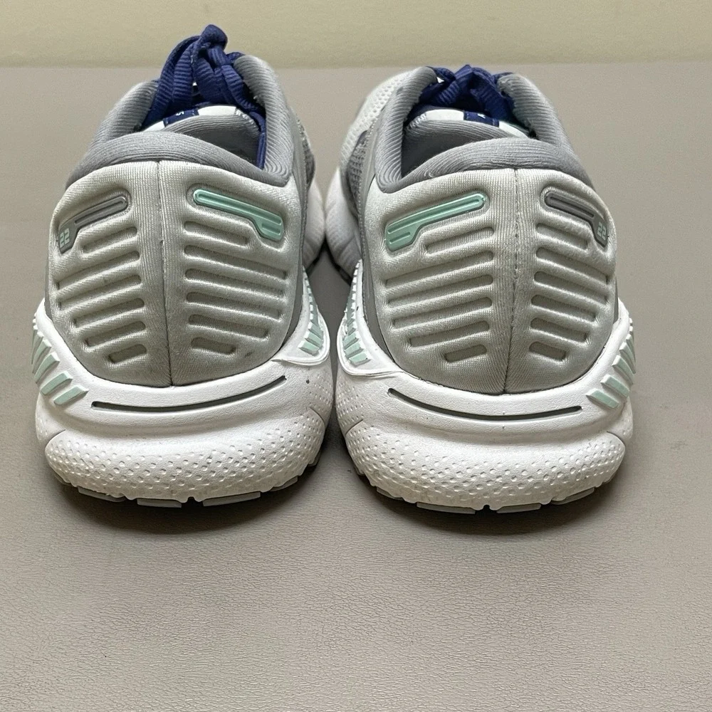 Brooks adrenaline gts